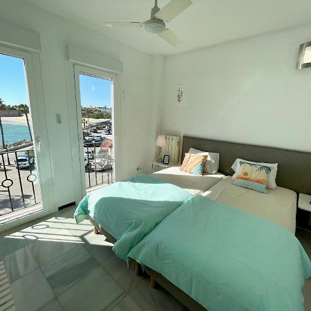 Gatu Villa Oceano Frente Al Mar En Puerto Sherry " Preferente Mayores De 25 Anos Y Familias " Эль-Пуэрто-де-Санта-Мария Экстерьер фото