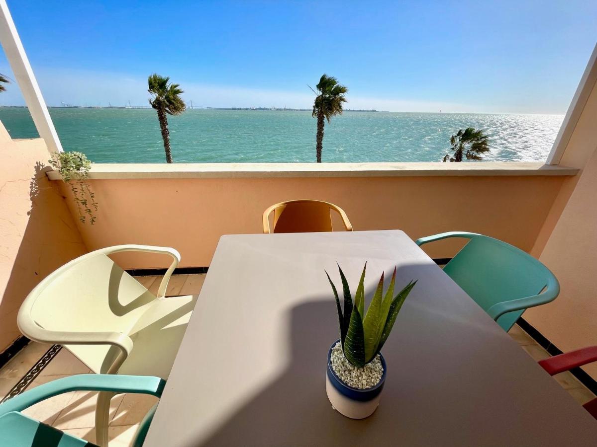 Gatu Villa Oceano Frente Al Mar En Puerto Sherry " Preferente Mayores De 25 Anos Y Familias " Эль-Пуэрто-де-Санта-Мария Экстерьер фото